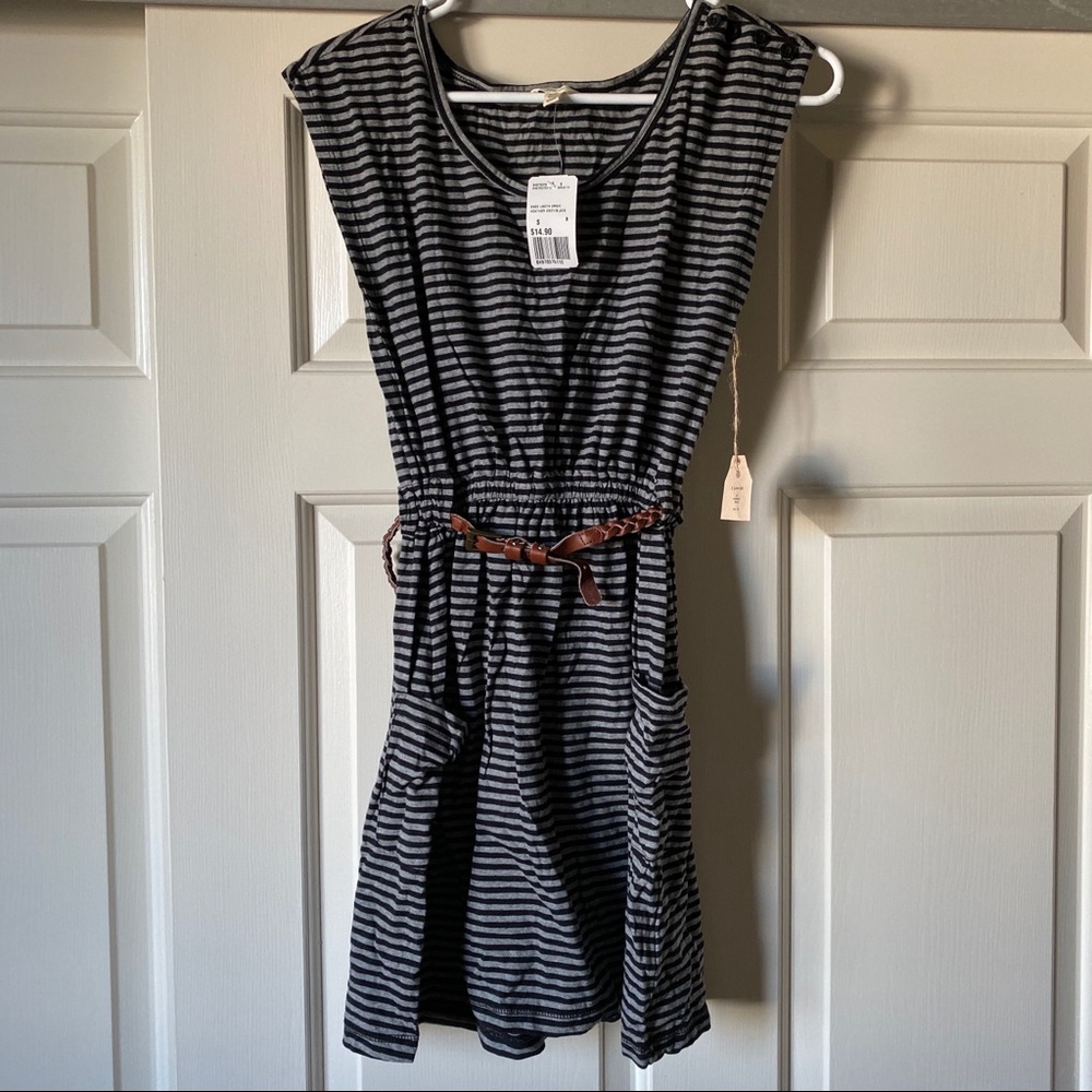 Black and gray dress with belt